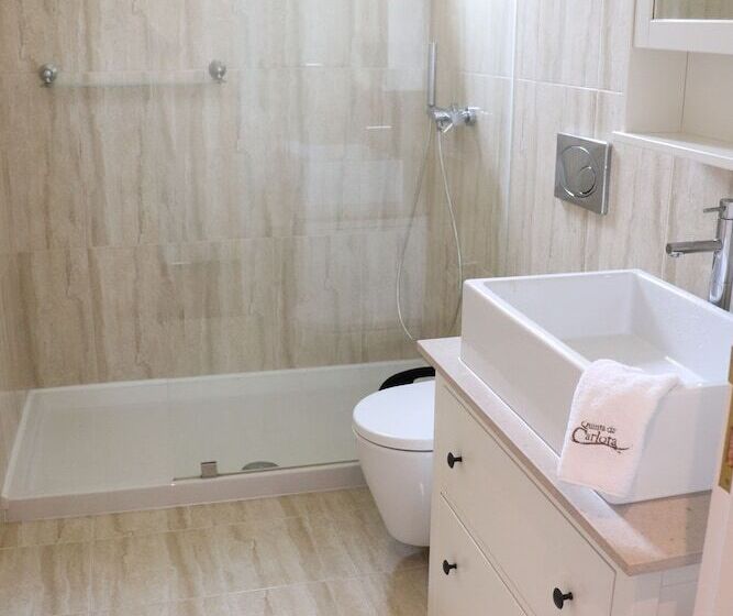 تختخواب و صبحانه Quinta Da Carlota