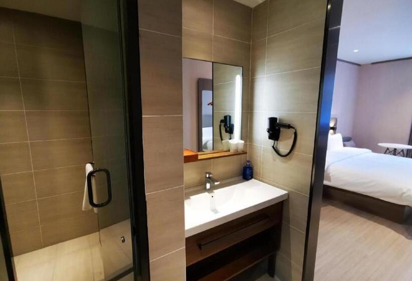 Hanting Hotel Fushun Wanda Plaza