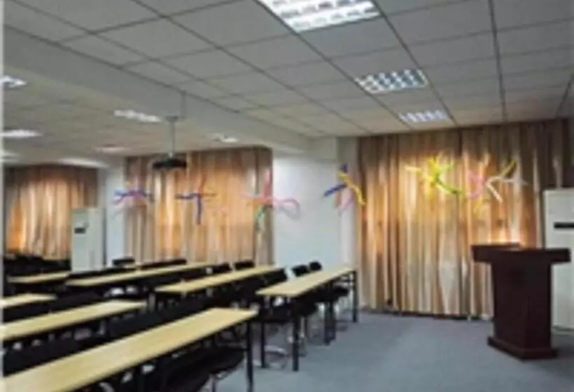 Hanting Hotel Liaocheng Wanda Plaza