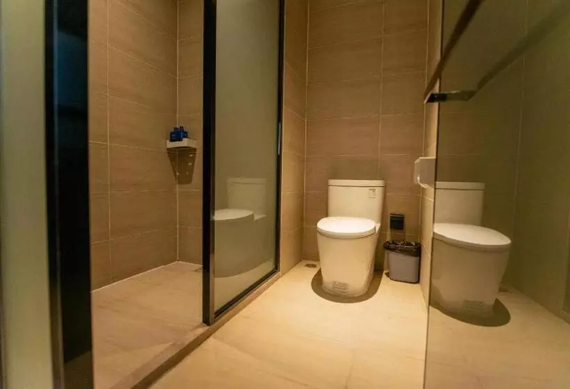 Hanting Hotel Xinyang Gushi Hongsu Road