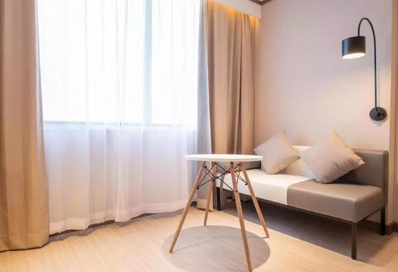 Hanting Hotel Xinyang Gushi Hongsu Road