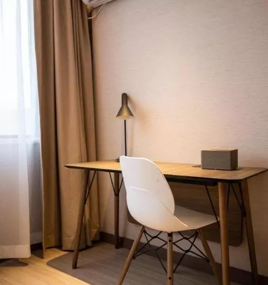 Hanting Hotel Xinyang Gushi Hongsu Road