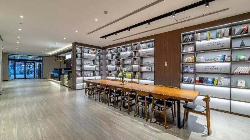 Hanting Hotel Yulin Er Street Zhongying Square