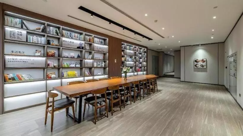 Hanting Hotel Yulin Er Street Zhongying Square