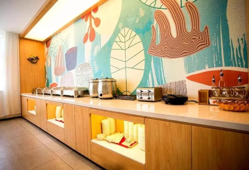 Hanting Hotel Zhoukou Dancheng County