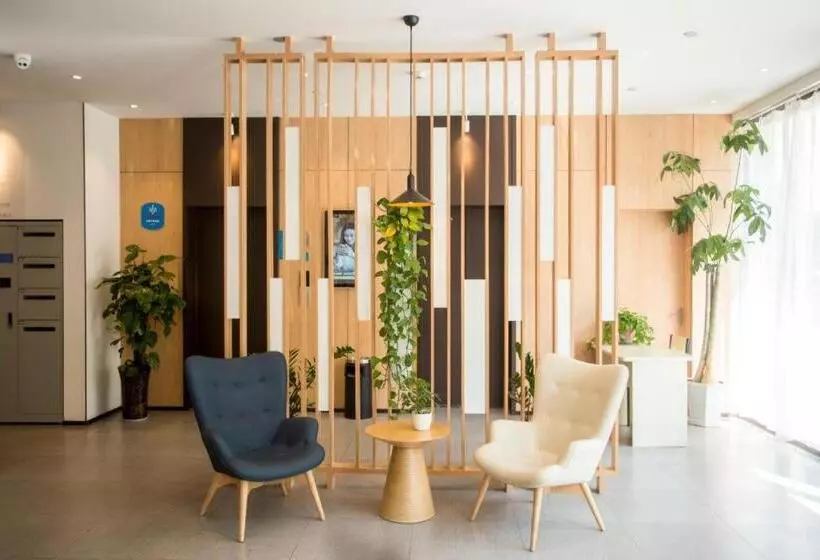 Hanting Hotel Zhoukou Dancheng County