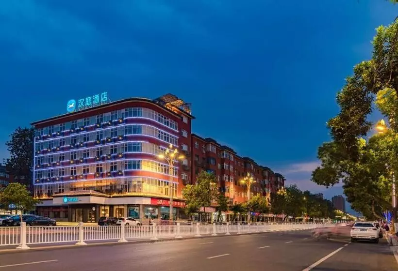 Hanting Hotelanyang Linzhou Avenue Bus Station