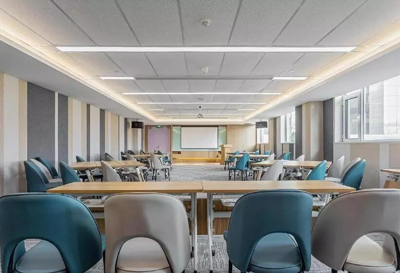 Hanting Premium Hotel Yantai Development Zone Golden Beach