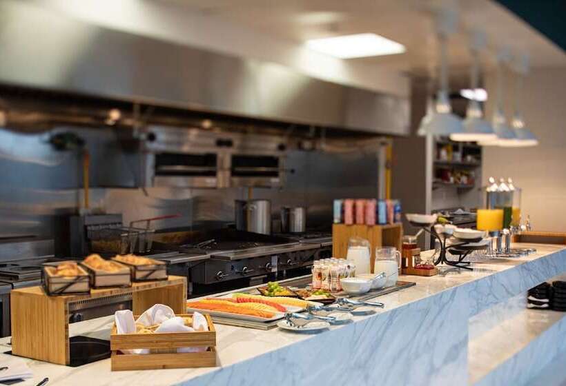 호텔 Galeria Plaza Leon