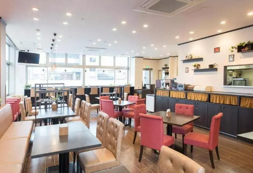 Hotelli Life Tree Hitachino Ushiku