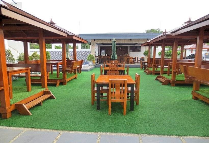 酒店 Orient De Galera Beach Resort