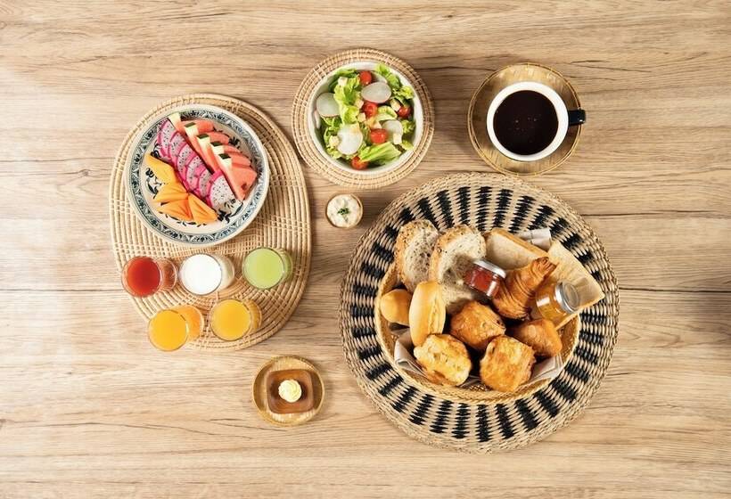 בית מלון כפרי Souphattra Heritage Vientiane