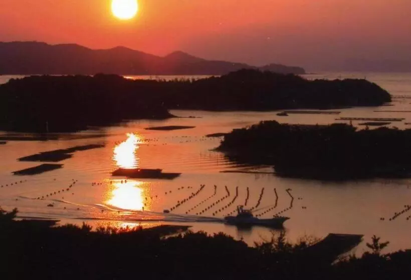 Hotelli Tomoyama Kanko