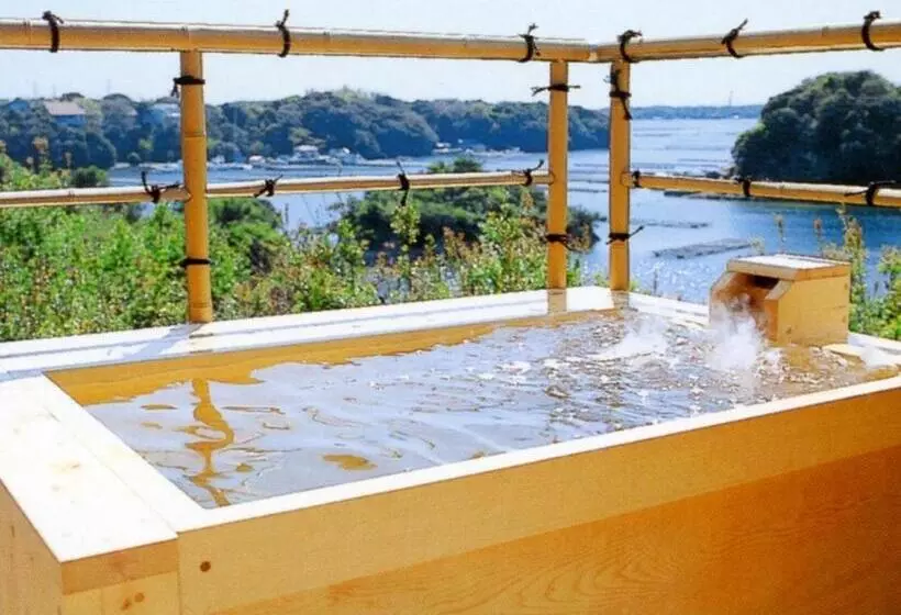 Hotelli Tomoyama Kanko