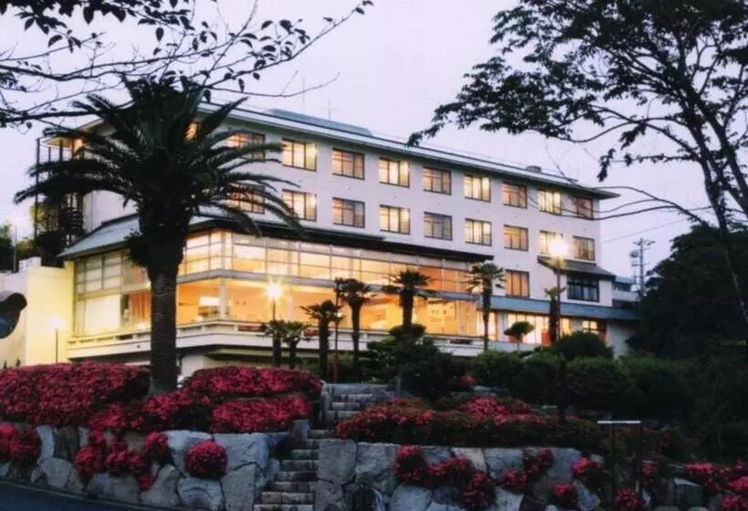 Hotelli Tomoyama Kanko