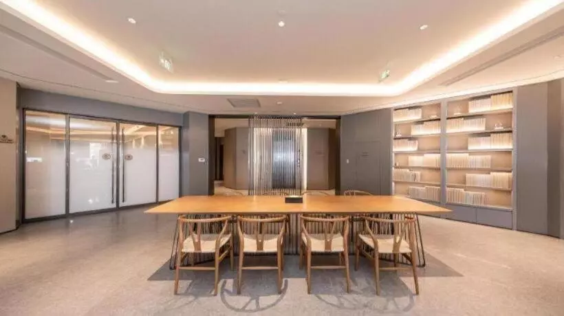 Ji Hotel Ningbo Ninghai International Convention Center