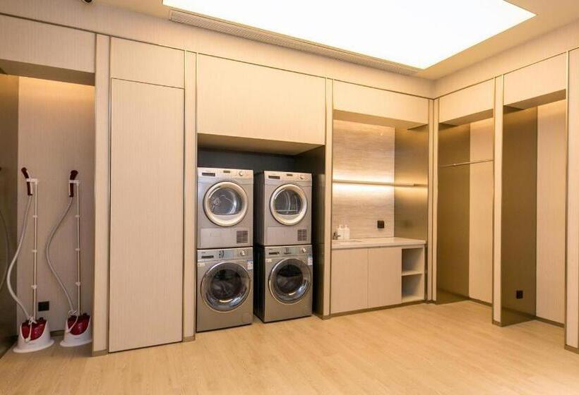 Lavande Hotel Wuxi East Railway Station