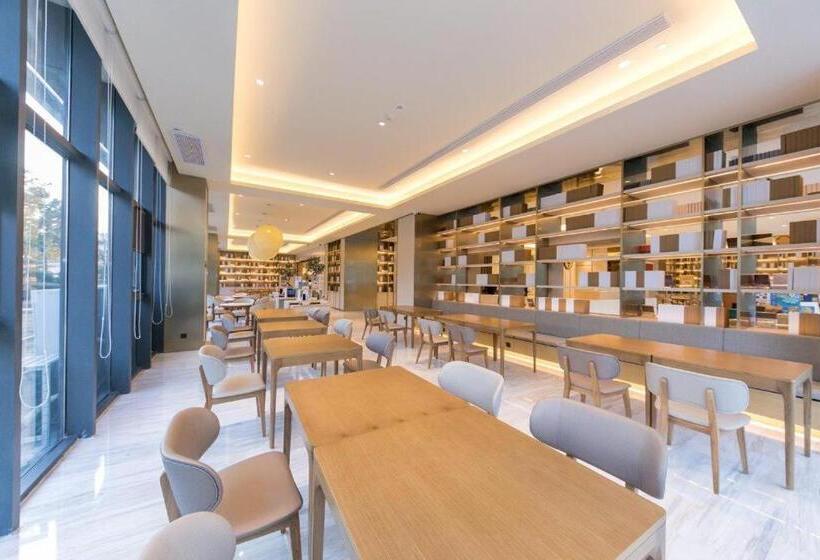 Lavande Hotel Wuxi East Railway Station