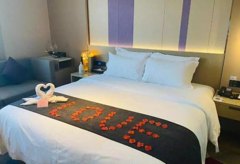 Lavande Hotel Wuxi East Railway Station