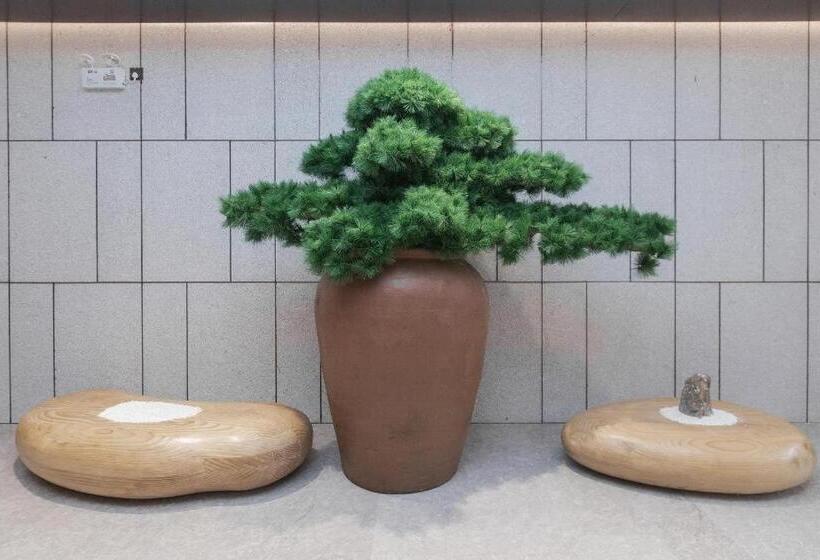 Ji Hotel Zhuhai Tangjiawan University Town