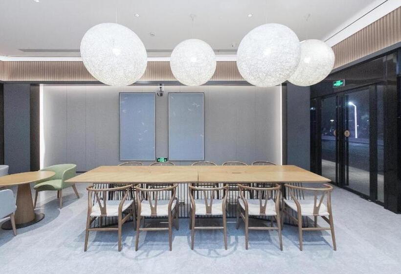 Ji Hotel Zhuhai Tangjiawan University Town