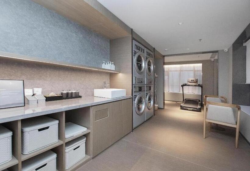 Ji Hotel Zhuhai Tangjiawan University Town