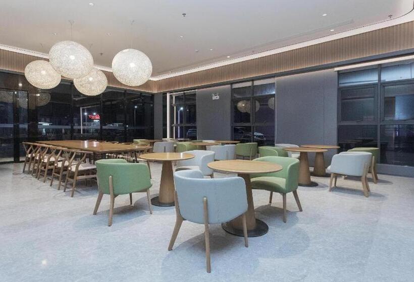 Ji Hotel Zhuhai Tangjiawan University Town