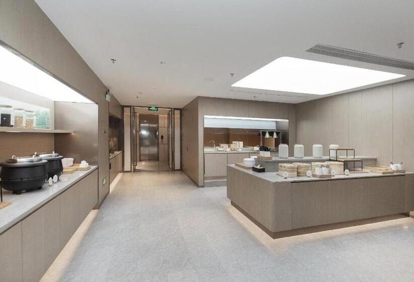 Ji Hotel Zhuhai Tangjiawan University Town