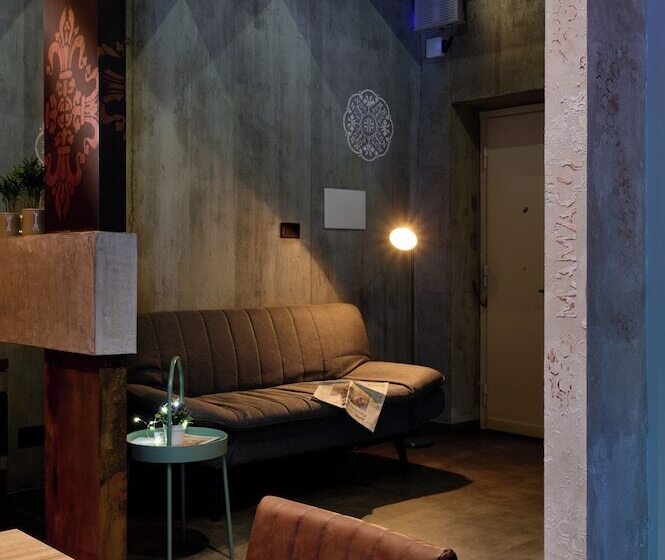 פנסיון Mamaco Roma