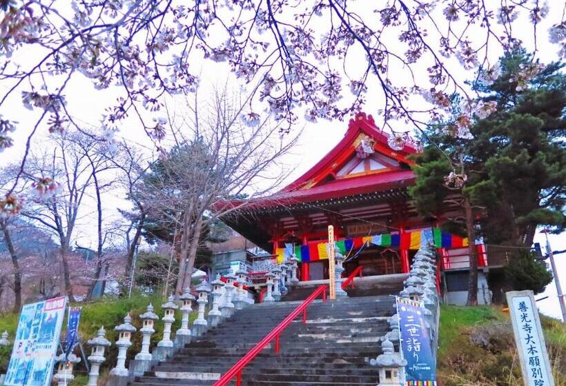 Рёкан ホテル晴山