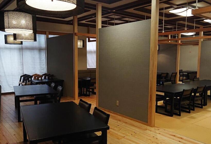 Ryokan ホテル晴山