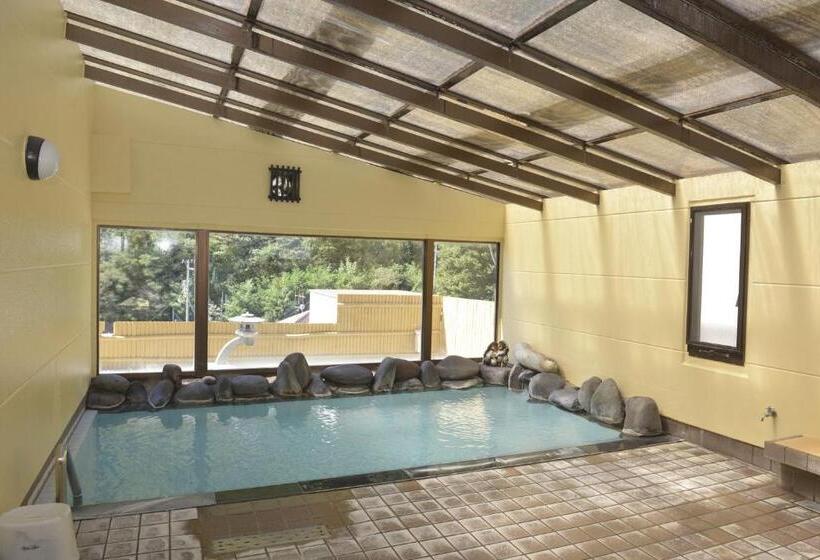 Ryokan ホテル晴山