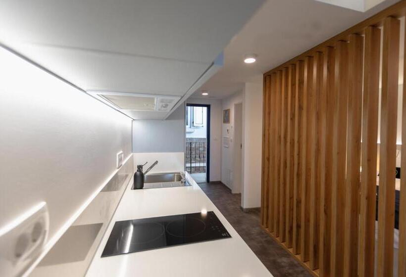 Blue Pearl Elite Apartments