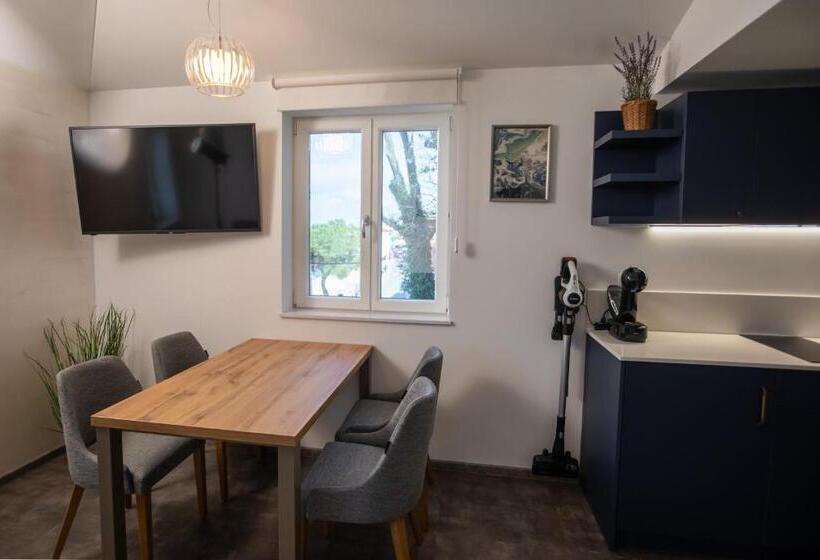 Blue Pearl Elite Apartments