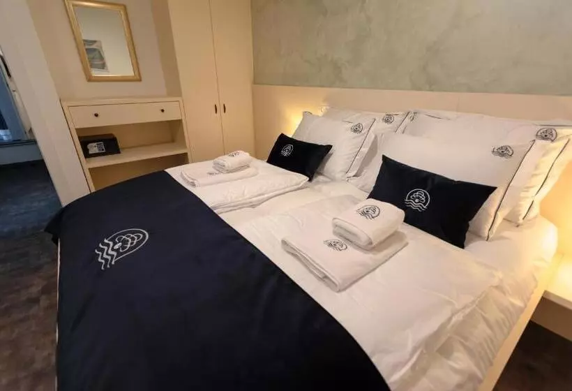 Blue Pearl Elite Apartments