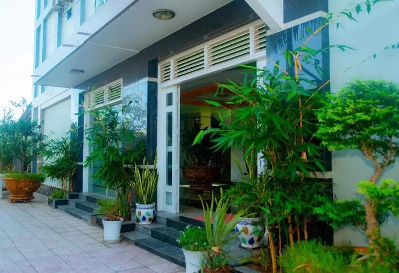 هتل Khách Sạn Trường Thịnh