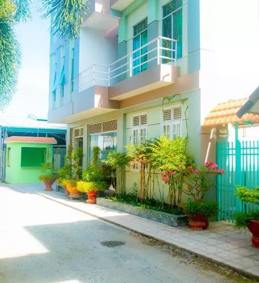 هتل Khách Sạn Trường Thịnh