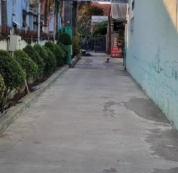 هتل Khách Sạn Trường Thịnh