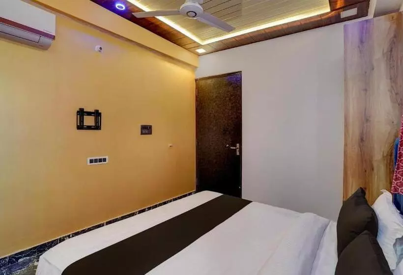 ホテル Swastik Inn