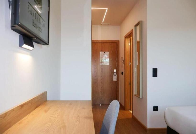 בית מלון כפרי Santhyago Trofa