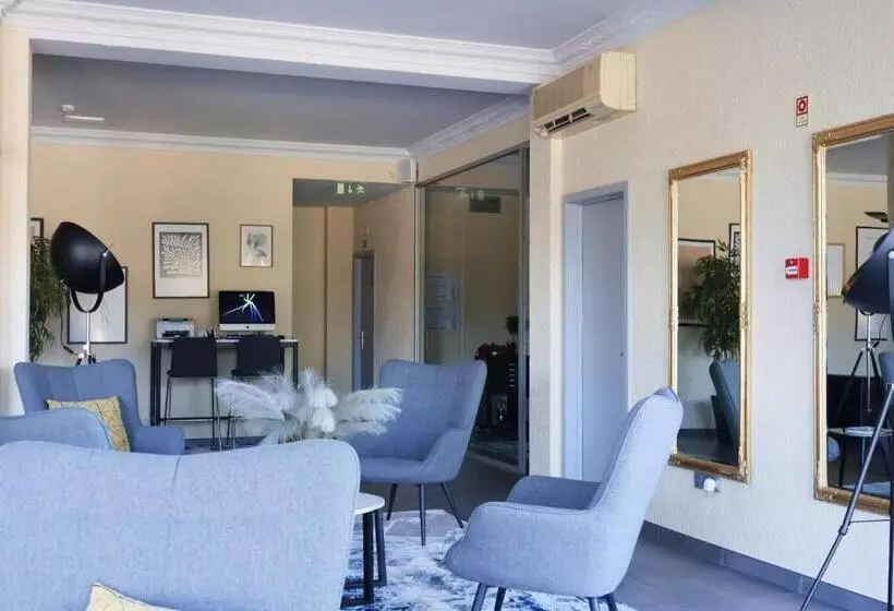 ホテル Santhyago Trofa