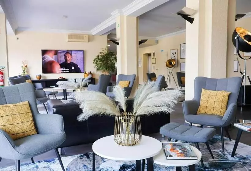 ホテル Santhyago Trofa