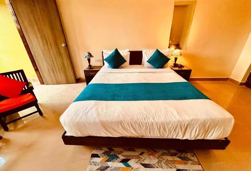 هتل The Golden Shivam Resort Big Swimming Pool Resort In Goa