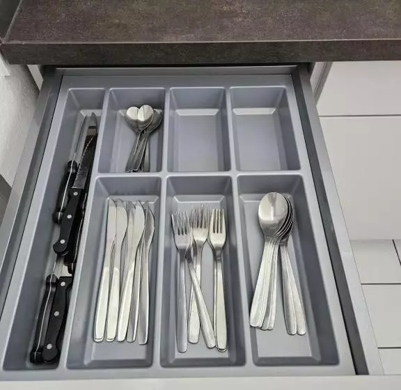 Magnet Boardinghouse