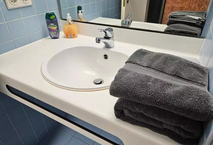 Magnet Boardinghouse