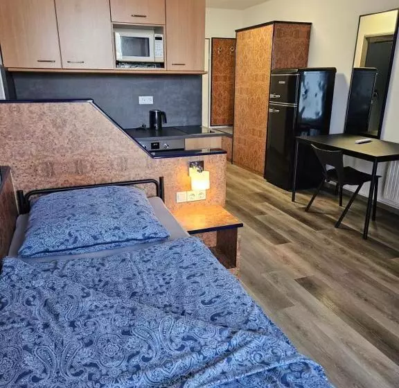 Magnet Boardinghouse