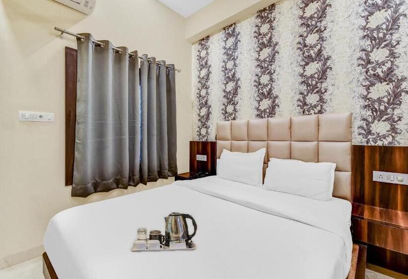 Отель Collection O Mangal Inn