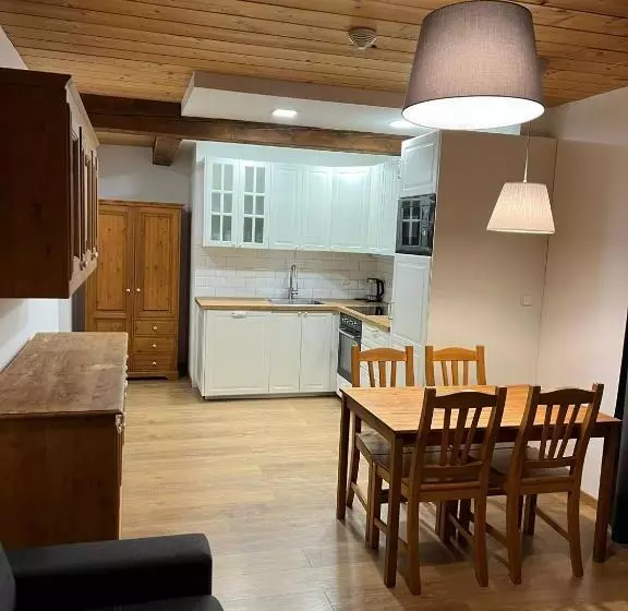 ペンション Apartmány Horský Dvůr