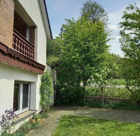 פנסיון Haus Nirgendwo