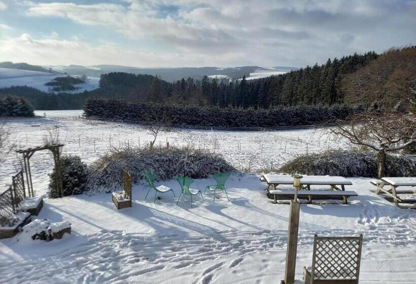 פנסיון Haus Nirgendwo